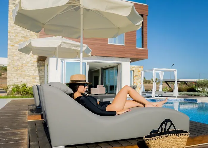 Bridge Seaview Αγία Νάπα