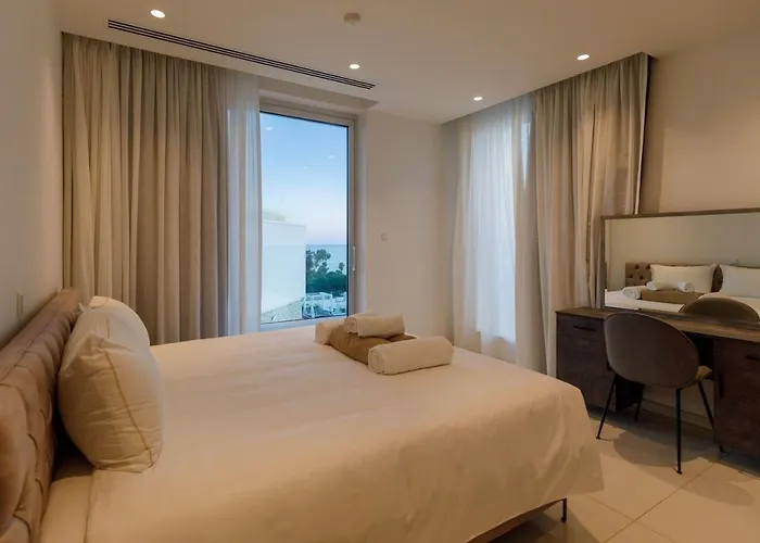 Bridge Seaview Αγία Νάπα