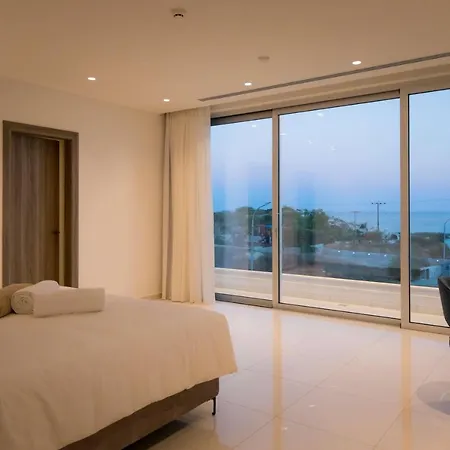 Bridge Seaview アヤナパ